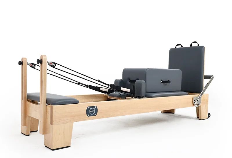 Maple studio Pilates reformer